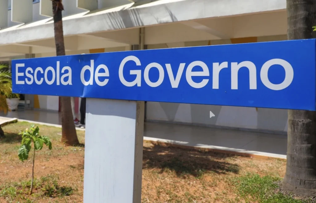 Prefeitura de Pedro Leopoldo lança Escola de Governo para qualificação de servidores