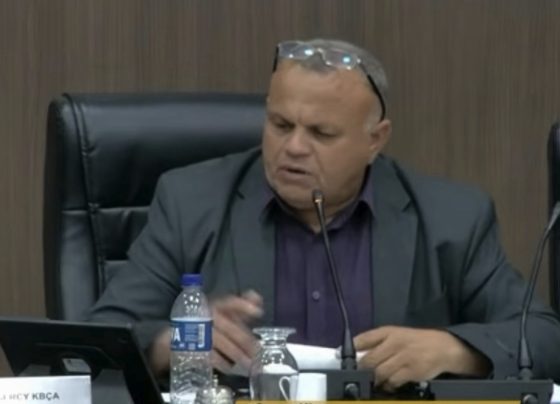 Presidente da Câmara de Matozinhos, Gercy Kbça, renuncia ao cargo durante sessão