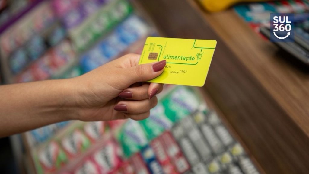 Projeto cria auxílio-alimentação de R$ 550 para servidores da Câmara de Matozinhos