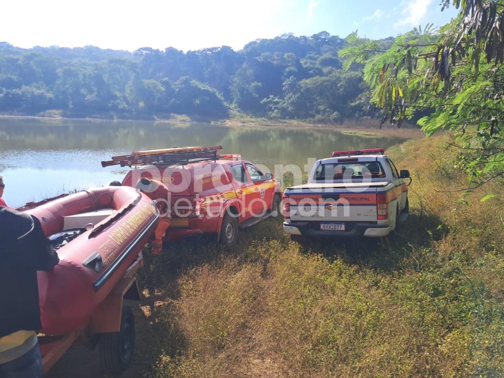 Bombeiros iniciam buscas por homem desaparecido em lagoa de Matozinhos