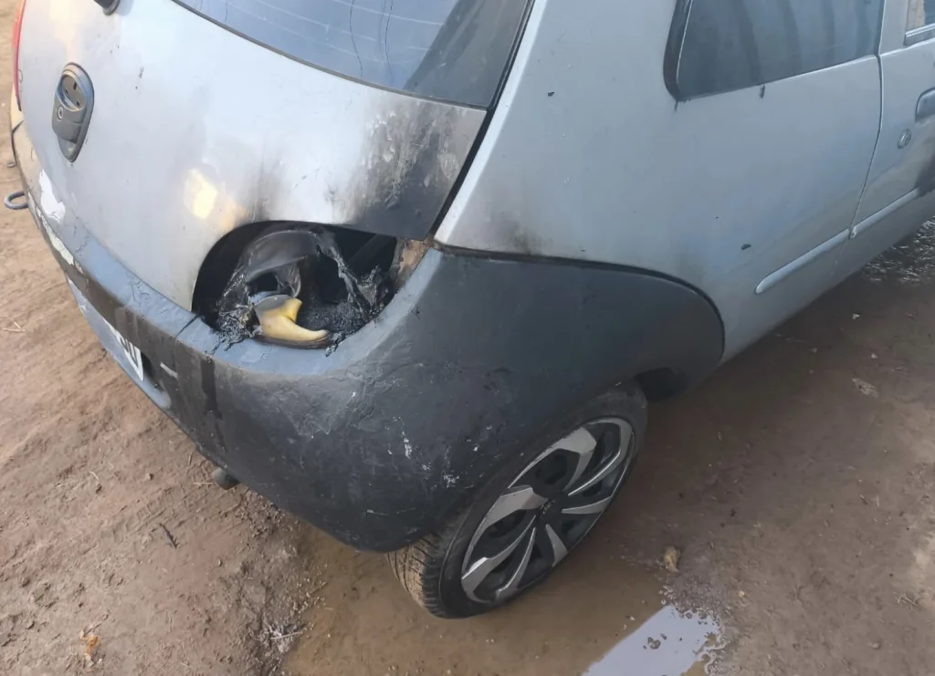 Carro é incendiado durante a madrugada no bairro São José em Matozinhos