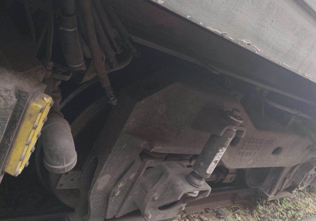 Criminosos furtam cabos de locomotiva e prejudicam operação ferroviária em Pedro Leopoldo