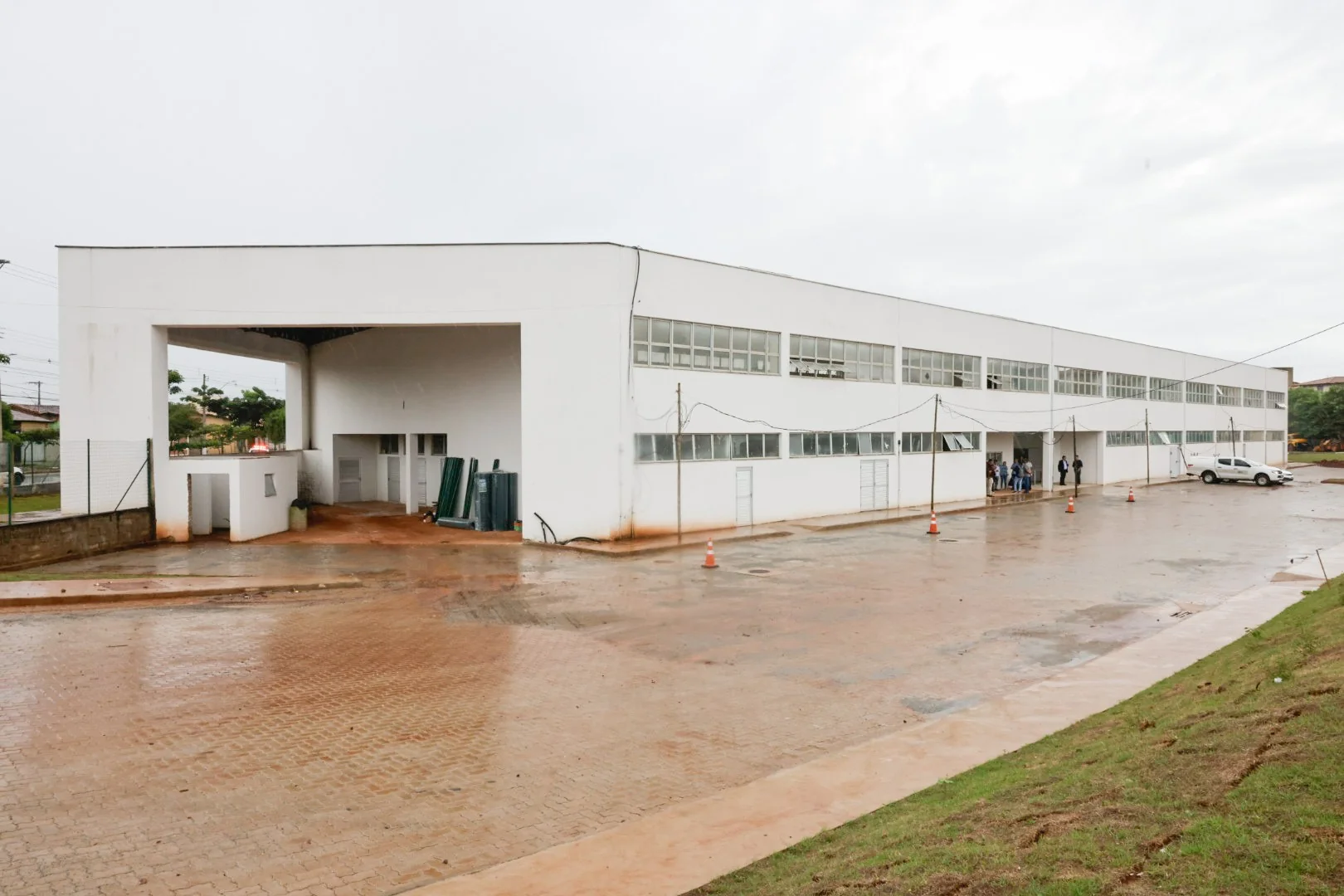 Hospital Regional de Sete Lagoas avança para fase final e recebe visita técnica do TCE-MG
