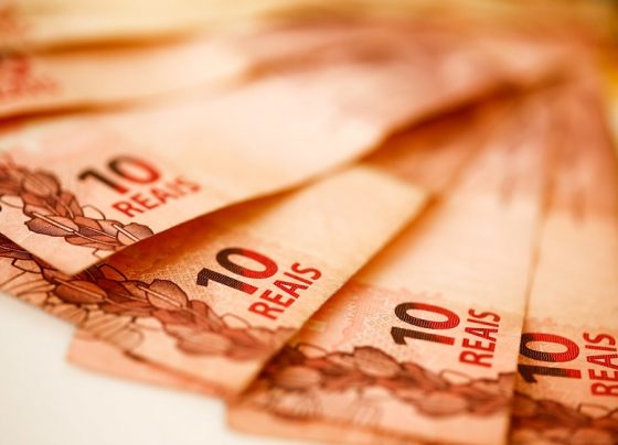 Jovem denuncia dívida de R$ 3,6 mil após uso indevido de dados em financiamento Pedro Leopoldo