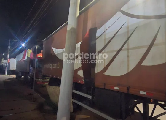 Motorista dormia na cabine enquanto carga de leite em pó era furtada em Sete Lagoas