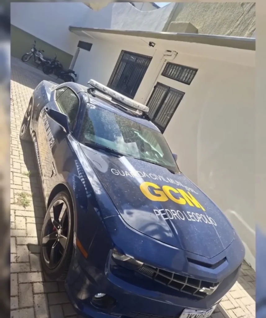 Vereador denuncia “abandono” de Camaro da Guarda e prefeitura de Pedro Leopoldo nega: “segue em uso institucional”