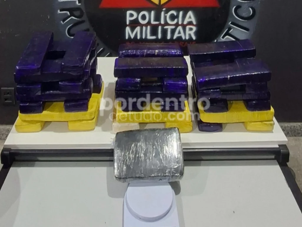 39 barras de maconha são apreendidas em residência de Sete Lagoas