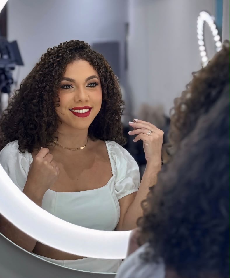 Caroline Maciel Studio aposta em ensaio temático de rodeio e amplia serviços de beleza em Matozinhos