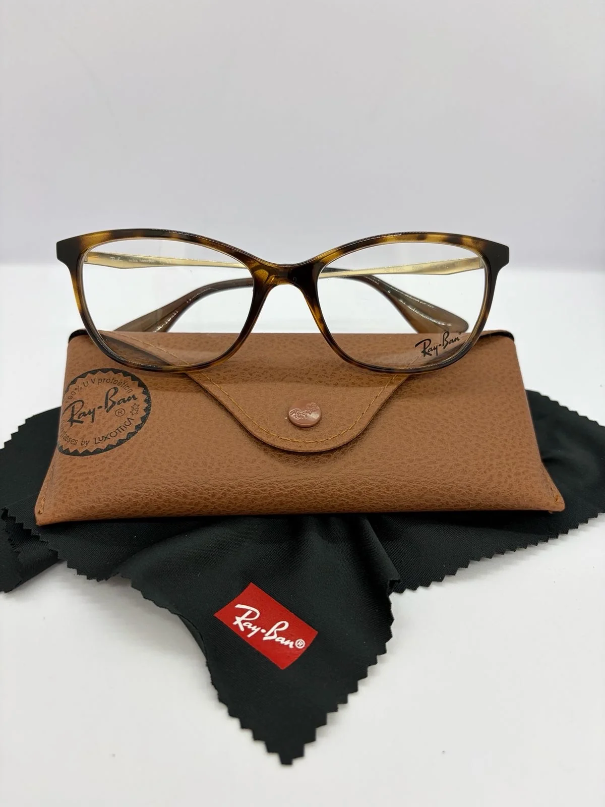 Dia dos Namorados: Óticas Matozinhos lança promoção especial em produtos Ray-Ban