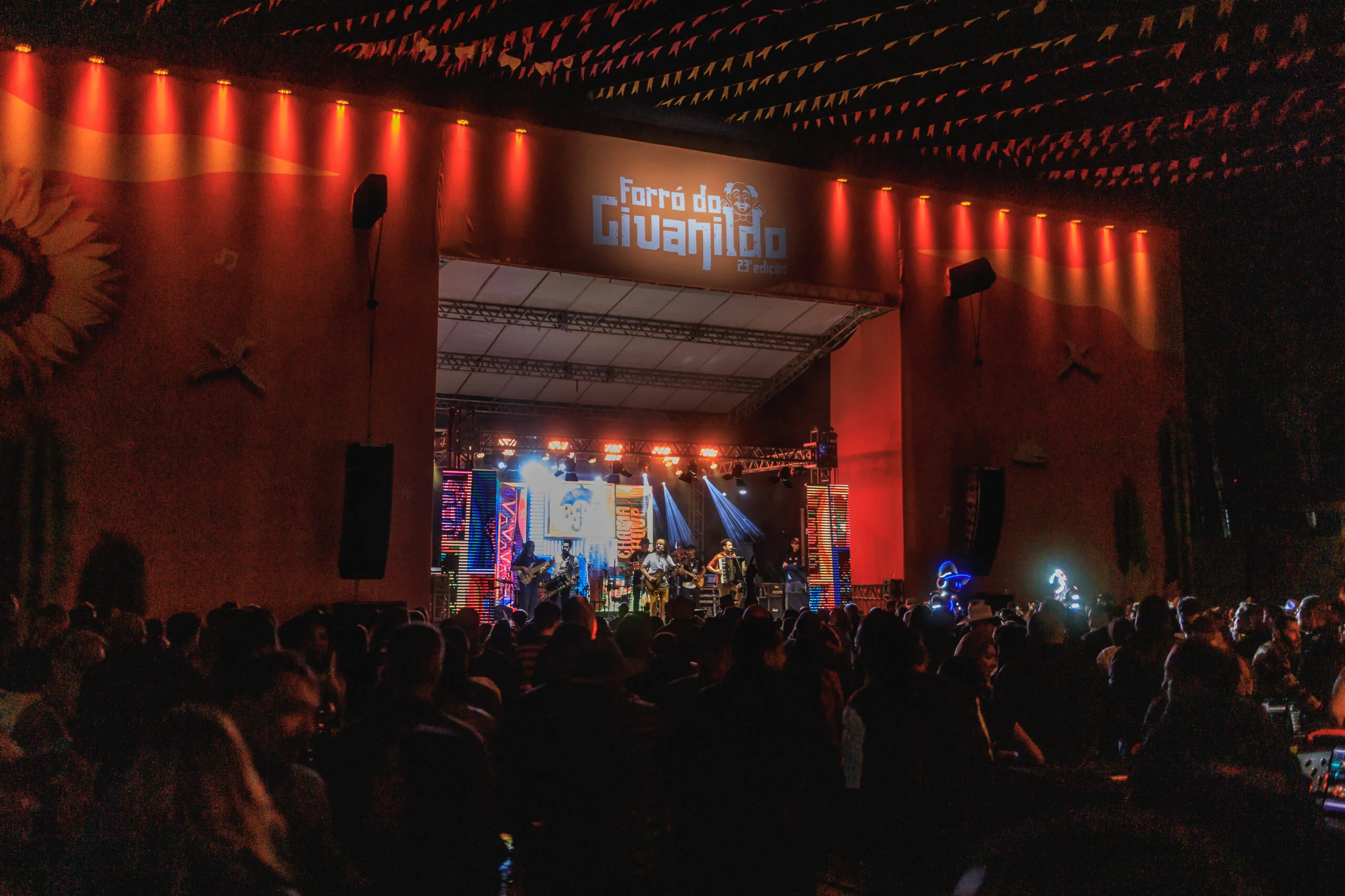 Forró do Givanildo confirma shows de Marcelinho de Lima, Trio Virgulino e quadrilha em Pedro Leopoldo