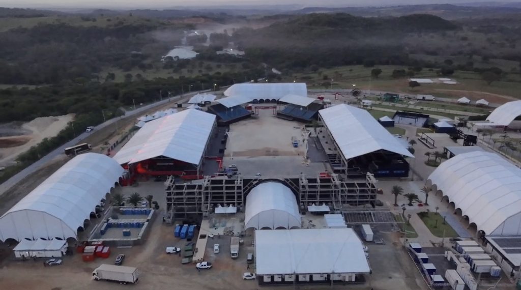 Imagens aéreas mostram avanço da estrutura do Pedro Leopoldo Rodeio Show 2026; ASSISTA!
