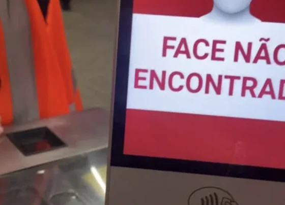 Jovem perde R$ 1,8 mil após cair em golpe na compra de ingressos para evento