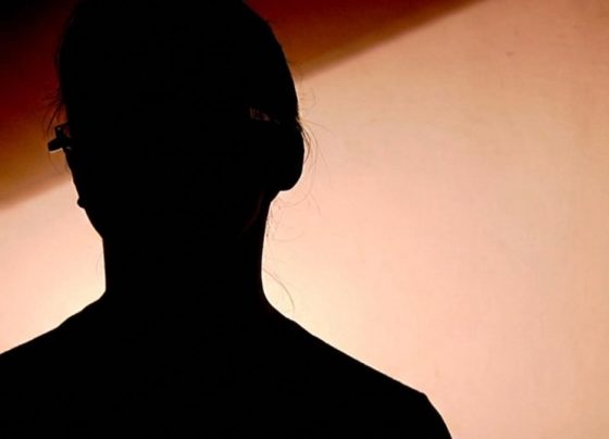 Mulher é resgatada pela PM após denunciar que era mantida trancada pelo companheiro em Sete Lagoas