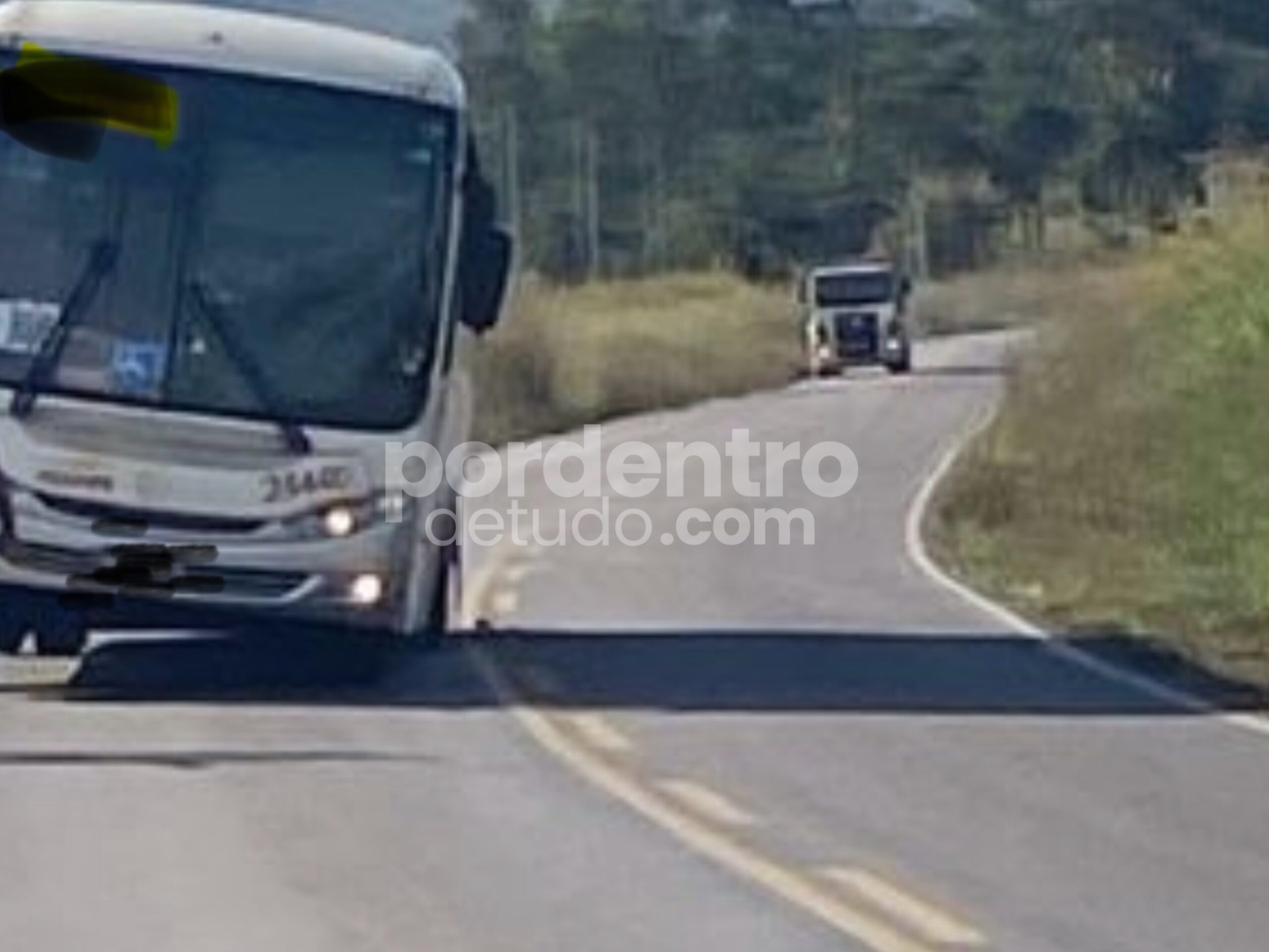 Roda se solta de ônibus que seguia de Funilândia para Matozinhos e assusta trabalhadores