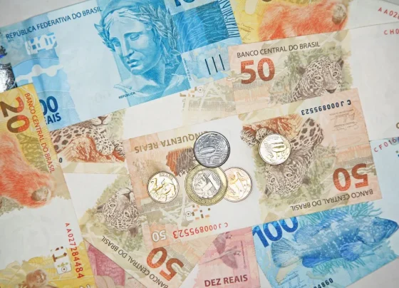Farmacêutico perde mais de R$ 7 mil em golpe durante falsa renovação de passaporte em Sete Lagoas