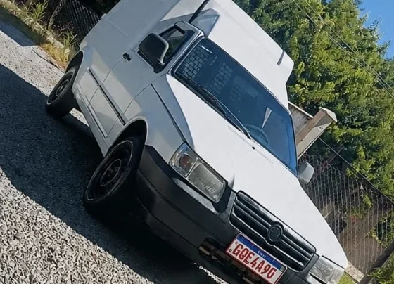 Fiorino é roubada no bairro Agenor Teixeira, em Pedro Leopoldo