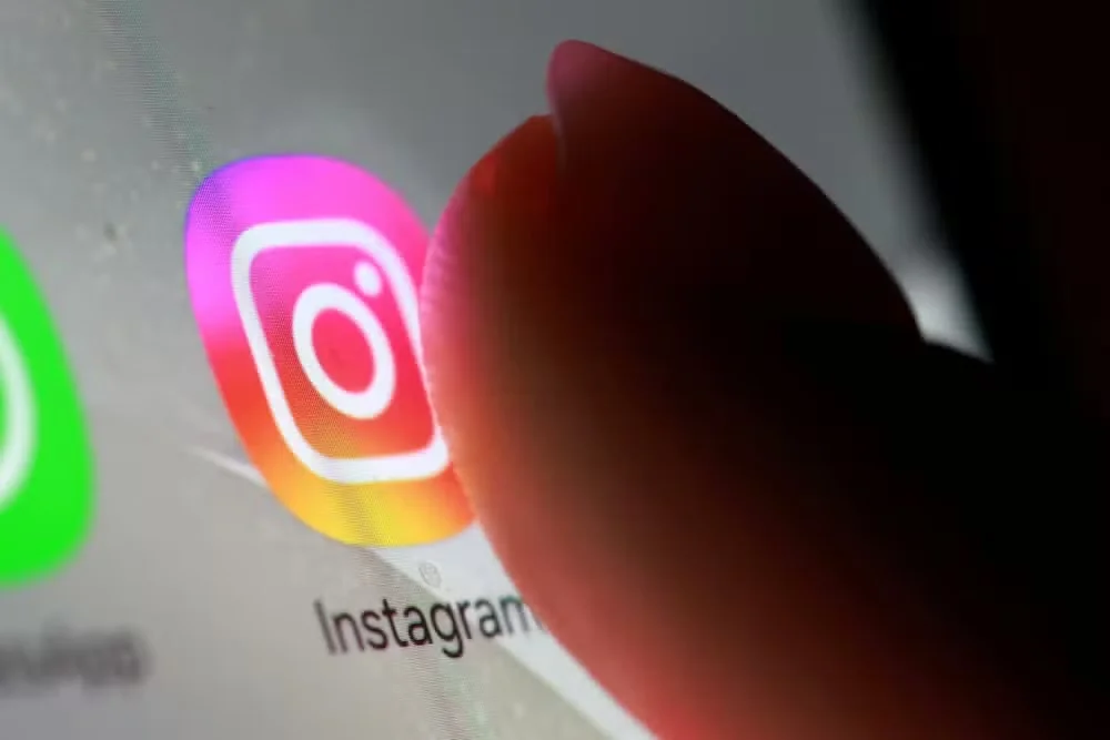 Golpistas invadem Instagram de jovem e tentam aplicar golpes em Sete Lagoas