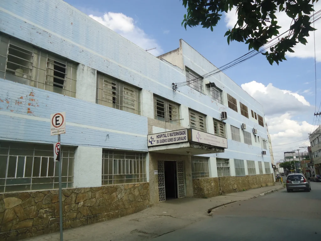 Hospital e Maternidade de Pedro Leopoldo abre vagas para auxiliar de manutenção e enfermeiro obstetra