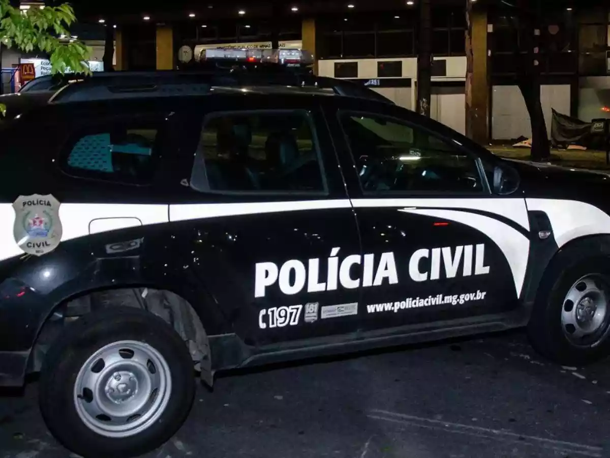 Moradora encontra muro pichado e denuncia vandalismo em Matozinhos