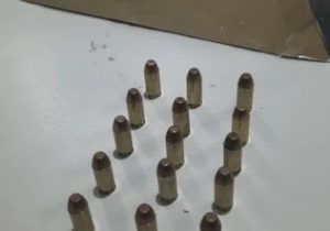 ATUALIZAÇÃO: Homem executado em Pedro Leopoldo tinha 27 anos e foi atingido por diversos tiros; PM intercepta suspeitos após perseguição e confronto