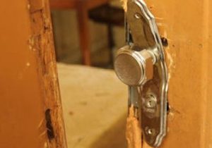 Furto de TV e celular é registrado em residência em Pedro Leopoldo