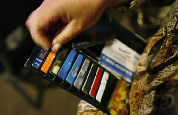 Golpe clona cartão e causa prejuízo de R$ 700 em Pedro Leopoldo