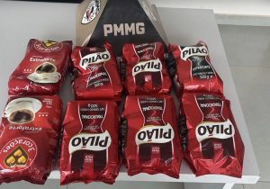 Homem é preso após furtar oito pacotes de café em supermercado de Matozinhos