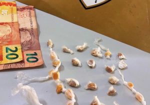 Homem é preso com 29 pedras de crack em Pedro Leopoldo