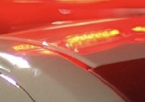 Homem é preso com celular furtado após atitude suspeita em bar