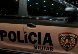 Motociclista cai após invadir contramão na MG-424 em Pedro Leopoldo