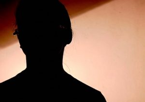 Mulher é resgatada pela PM após denunciar que era mantida trancada pelo companheiro em Sete Lagoas